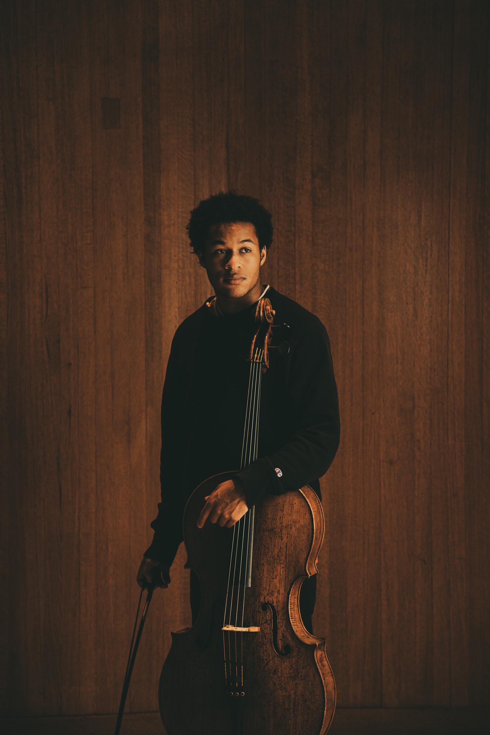 Sheku Kanneh-Mason, a famous cellist from London, rehearses with the Baltimore Symphony Orchestra