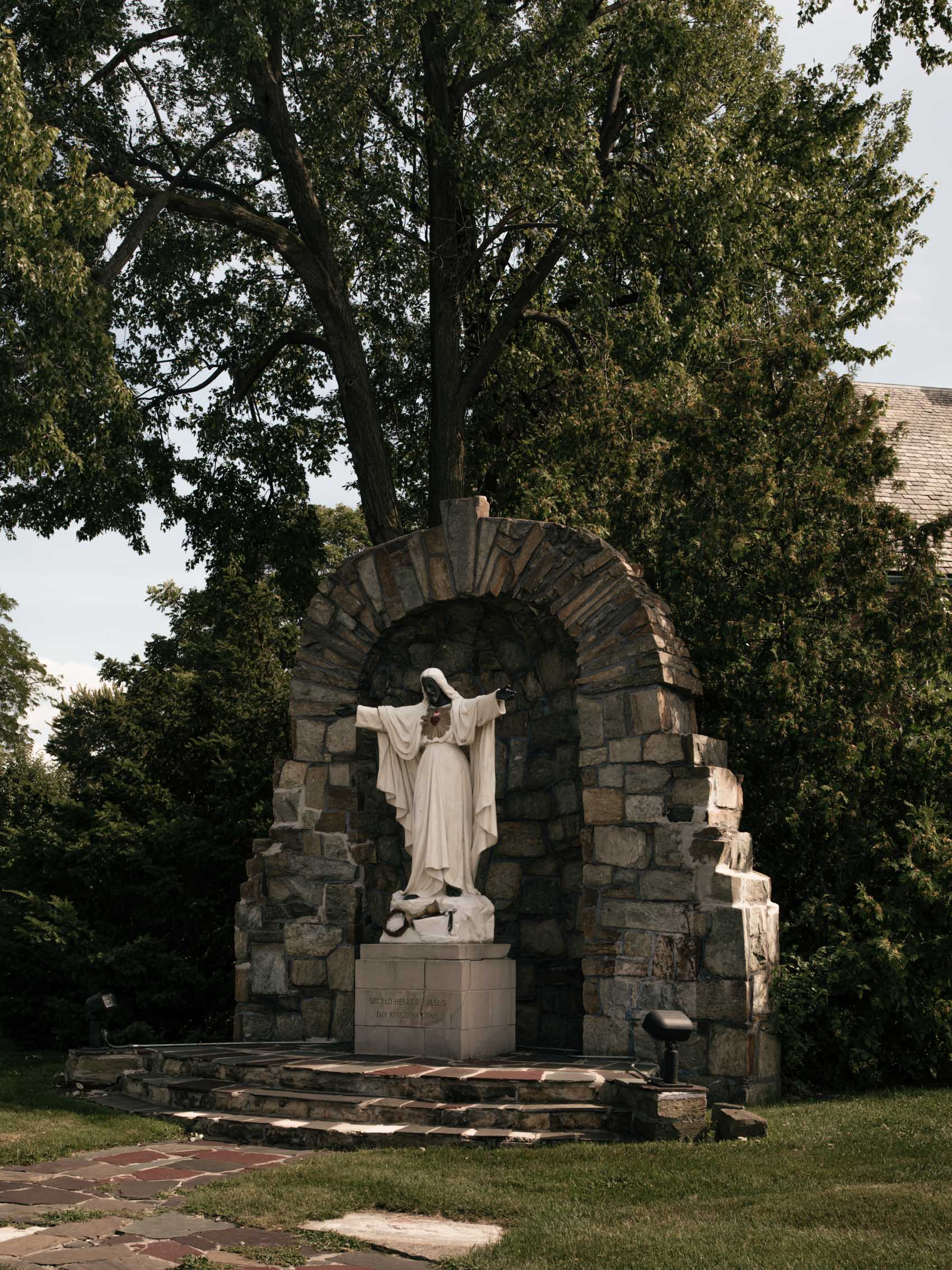famous statue of black jesus in detroit
